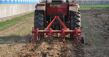 Qual è l'effetto dell'utilizzo di un ripuntatore per la preparazione del terreno?